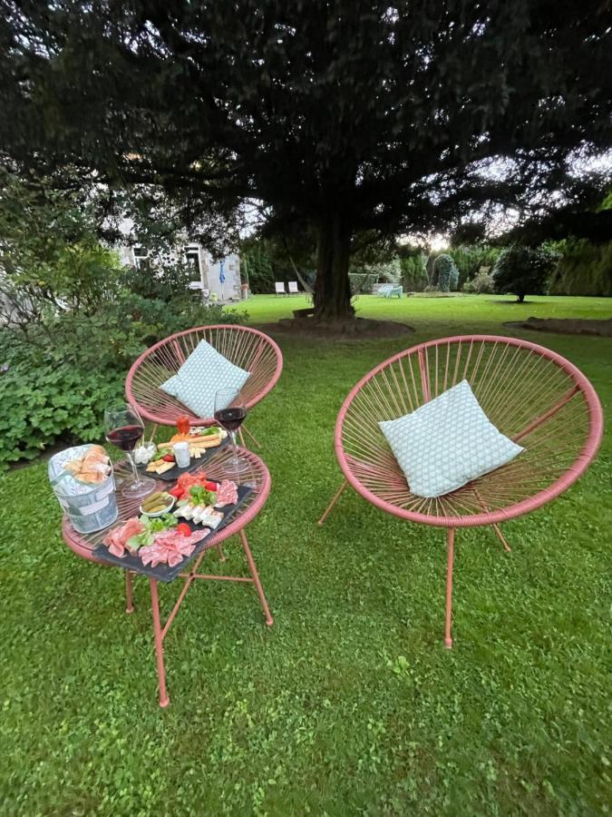 Les Hirondelles De La Villa Des Roses Pontmain Eksteriør bilde